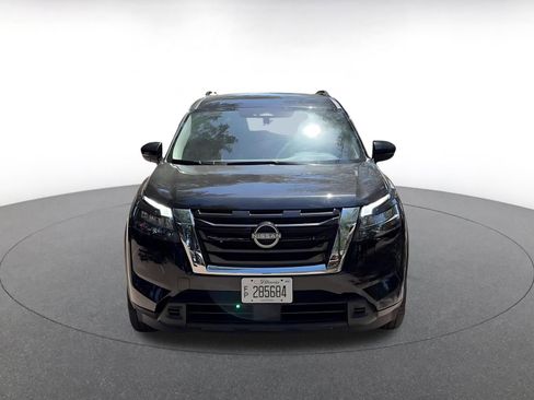 Used 2025 Nissan Pathfinder SV AWD/4WD image 4