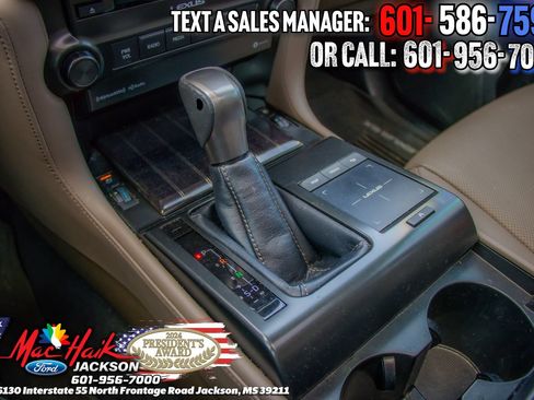 Used 2023 Lexus GX 460 Premium w/ Premium Package AWD/4WD image 19
