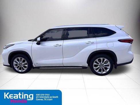 Used 2023 Toyota Highlander Limited AWD/4WD image 10