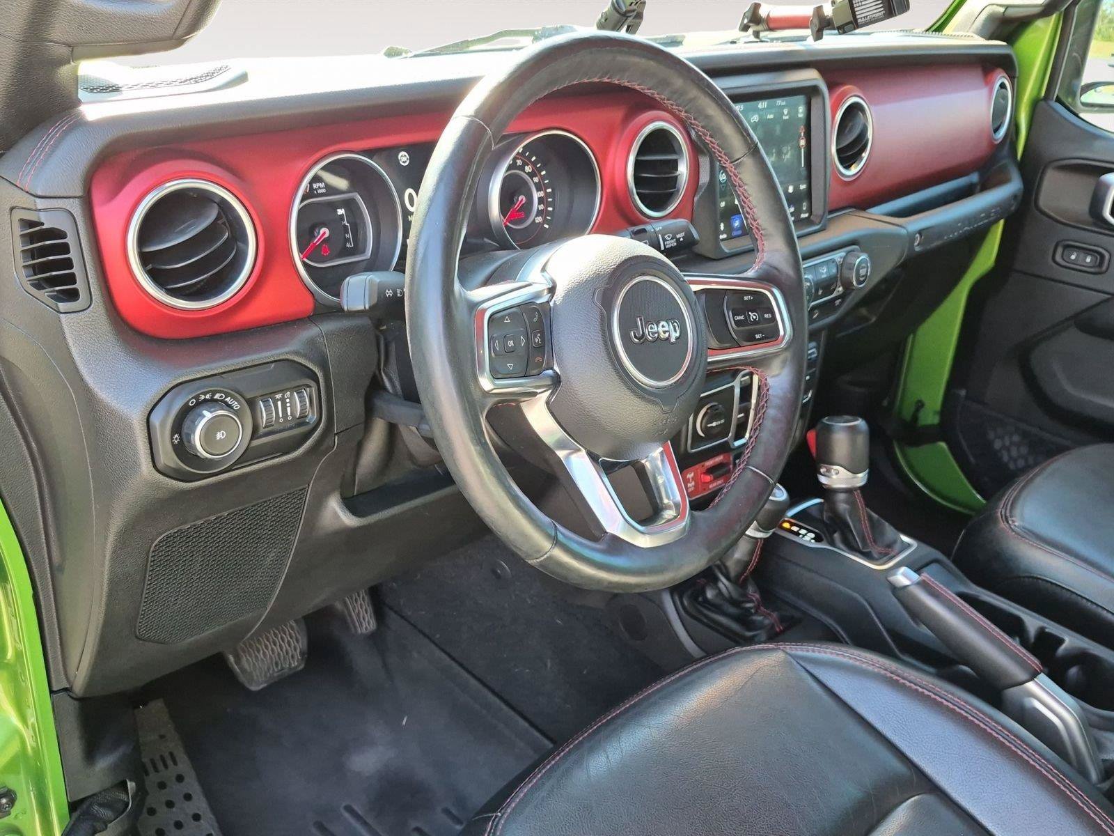 Used 2018 Jeep Wrangler Unlimited Rubicon AWD/4WD image 31