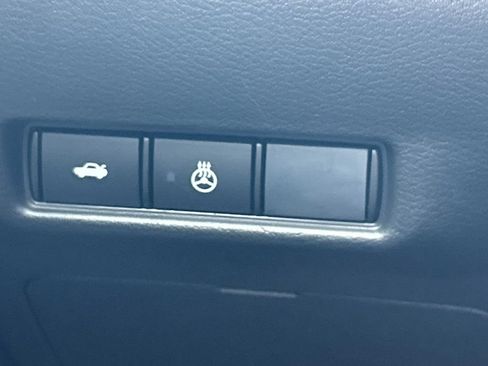 New 2026 Nissan Sentra SV w/ SV Convenience Package FWD image 25