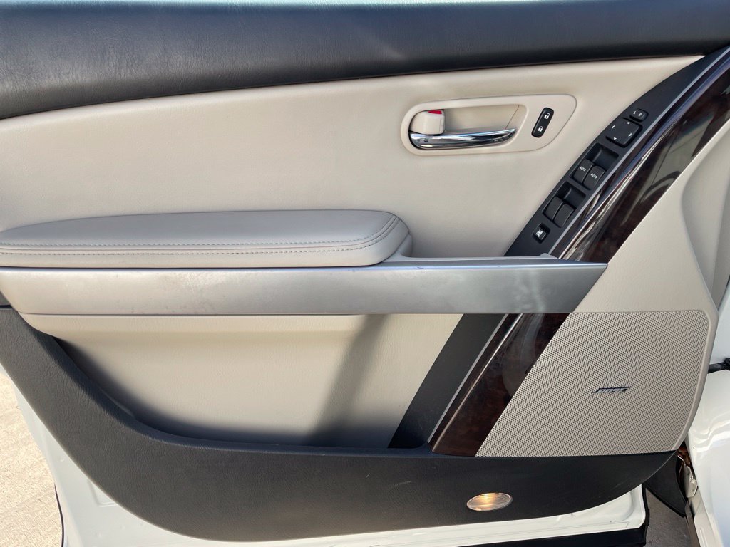 Used 2010 MAZDA CX-9 Grand Touring w/ Moonroof & Bose Audio Pkg FWD image 16