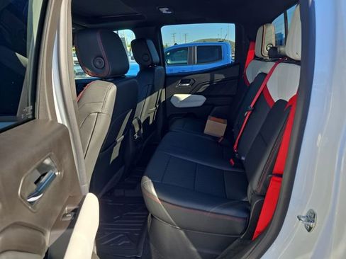 New 2026 GMC Canyon AT4X image 10