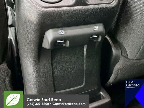 Used 2024 Jeep Wrangler Unlimited AWD/4WD image 29