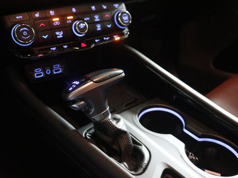 Used 2021 Dodge Durango Citadel image 29