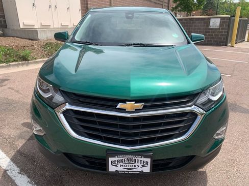 Used 2019 Chevrolet Equinox LT w/ Driver Convenience Package FWD image 2