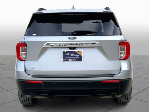 Certified 2020 Ford Explorer XLT image 5