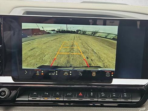 New 2026 Chevrolet Silverado 1500 ZR2 image 13