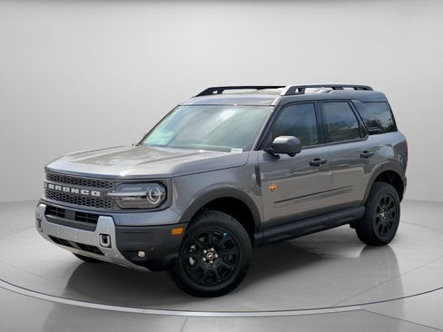 New 2026 Ford Bronco Sport Badlands w/ Badlands Tech Package AWD/4WD image 2