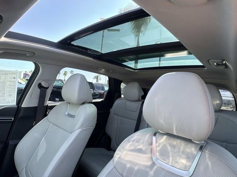 Certified 2024 Hyundai Tucson Limited image 7