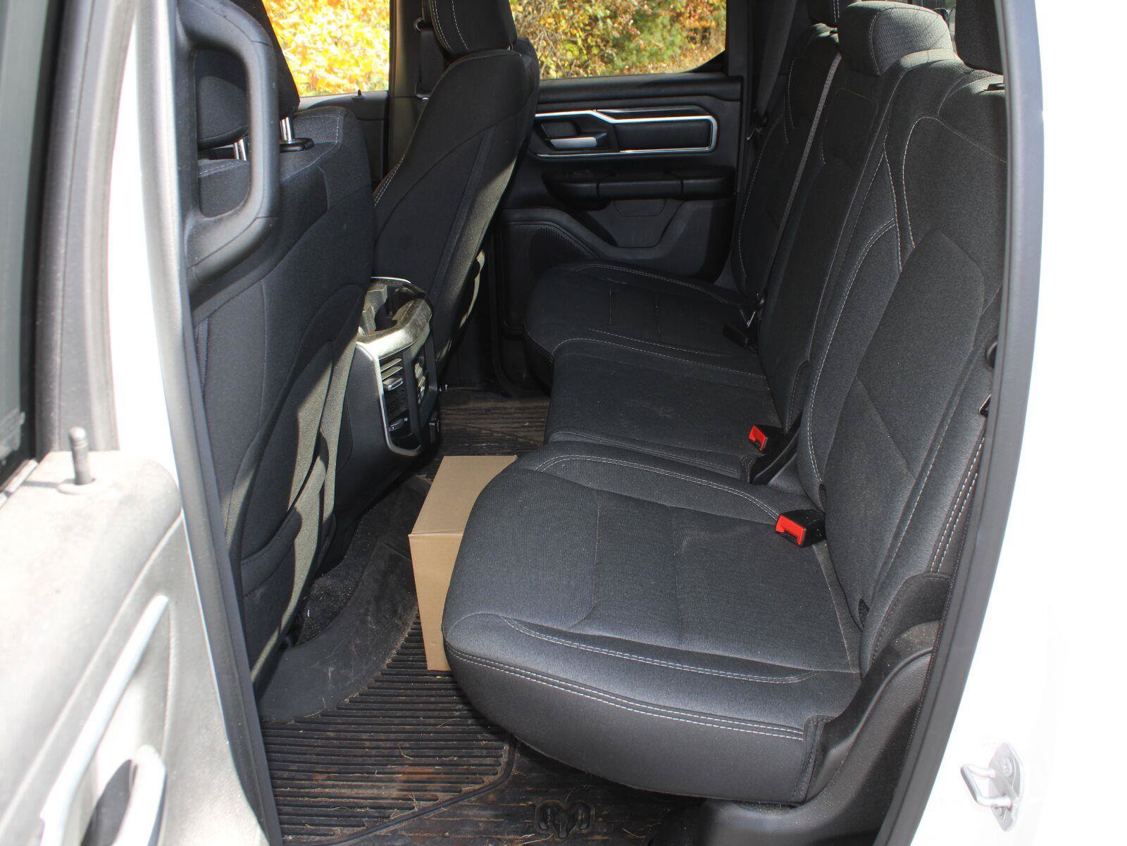 Used 2022 RAM 1500 Big Horn w/ Night Edition AWD/4WD image 16
