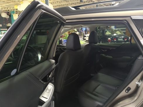 Used 2023 Subaru Outback Limited XT AWD/4WD image 14