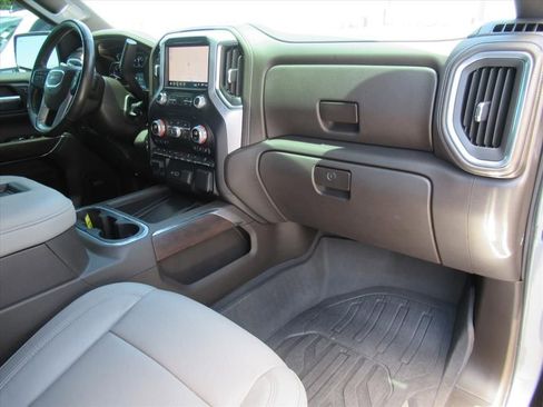 Used 2019 GMC Sierra 1500 SLT w/ SLT Premium Plus Package AWD/4WD image 11