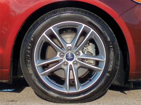 Used 2015 Ford Fusion Titanium image 11