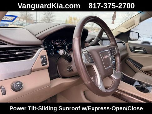 Used 2017 GMC Yukon XL SLT w/ Open Road Package image 16