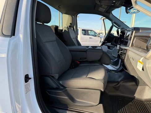 New 2026 Ford F550 4x4 Regular Cab Super Duty image 13