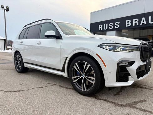 Used 2020 BMW X7 M50i image 2