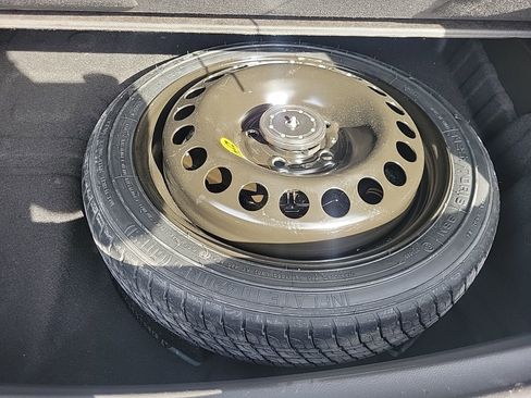 Used 2023 Buick Encore GX Preferred w/ Cold Weather Comfort Package image 43