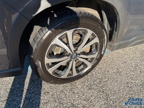 Used 2023 Subaru Forester Limited image 15