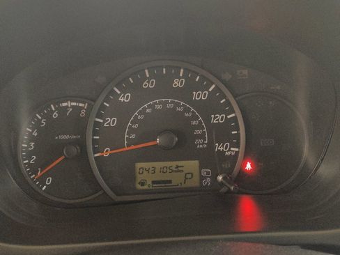 Used 2024 Mitsubishi Mirage ES FWD image 23