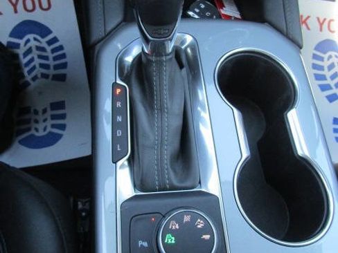 Used 2020 Chevrolet Blazer LT w/ Sound & Technology Package image 13