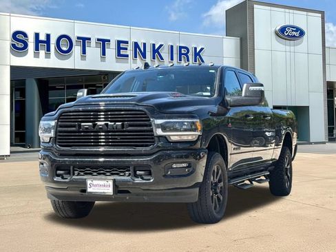 Used 2024 RAM 2500 Laramie w/ Night Edition AWD/4WD image 3