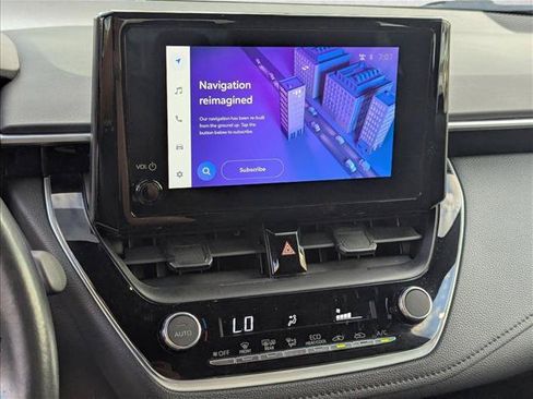 Used 2024 Toyota Corolla SE FWD image 12