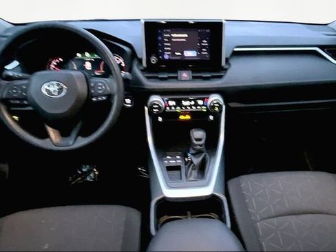 Used 2023 Toyota RAV4 XLE image 7