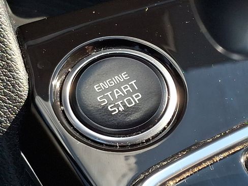 Used 2023 Kia Sportage X-Line AWD/4WD image 26