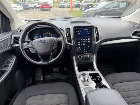 Used 2024 Ford Edge SEL w/ Cargo Accessory Package AWD/4WD image 15