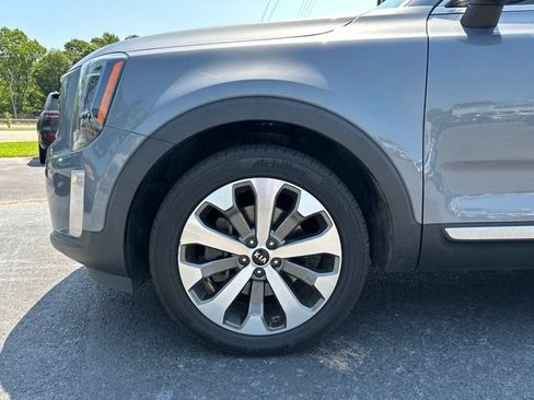 Used 2021 Kia Telluride S AWD/4WD image 14