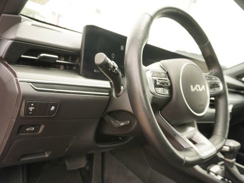 Used 2025 Kia K5 GT w/ GT1 Package FWD image 12