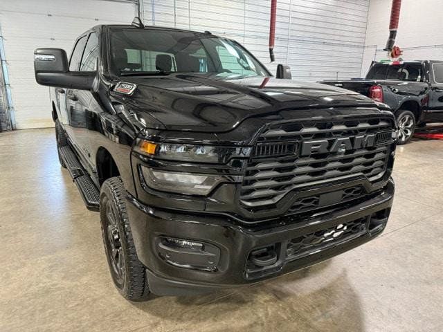 Certified 2026 RAM 2500 Big Horn AWD/4WD image 1