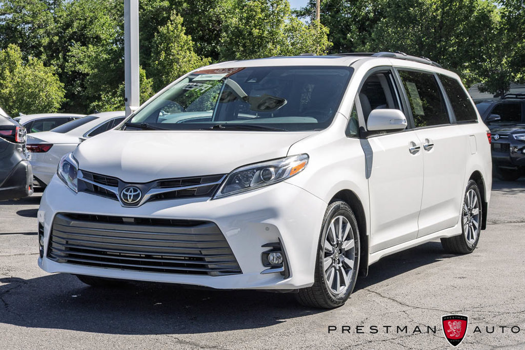 Used 2020 Toyota Sienna Limited FWD image 17