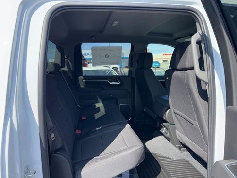 New 2026 GMC Sierra 3500 SLE image 22