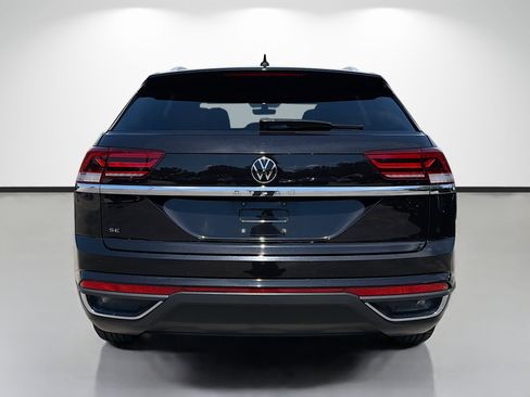 Used 2022 Volkswagen Atlas Cross Sport SE FWD image 4