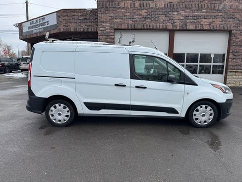Used 2020 Ford Transit Connect XL image 16