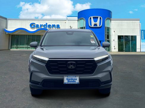 Certified 2025 Honda CR-V LX image 2