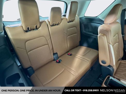 New 2026 Nissan Pathfinder Platinum AWD/4WD image 28
