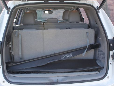 Used 2017 Toyota Highlander XLE image 44