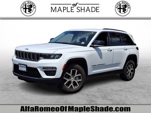 Used 2023 Jeep Grand Cherokee Limited AWD/4WD image 1