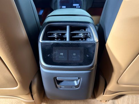 Used 2023 Lucid Air Touring image 26