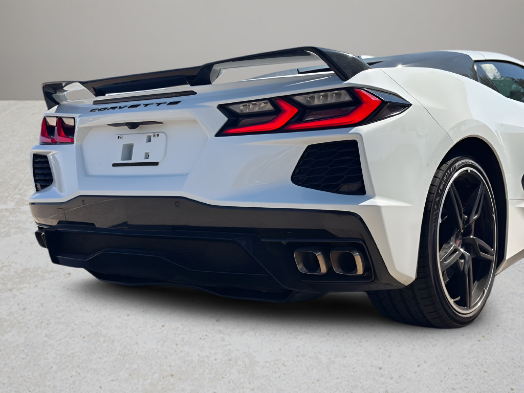 Used 2022 Chevrolet Corvette Stingray Preferred Conv w/ Z51 Performance Package RWD image 31