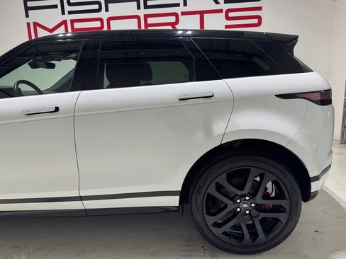 Used 2023 Land Rover Range Rover Evoque R-Dynamic SE AWD/4WD image 4