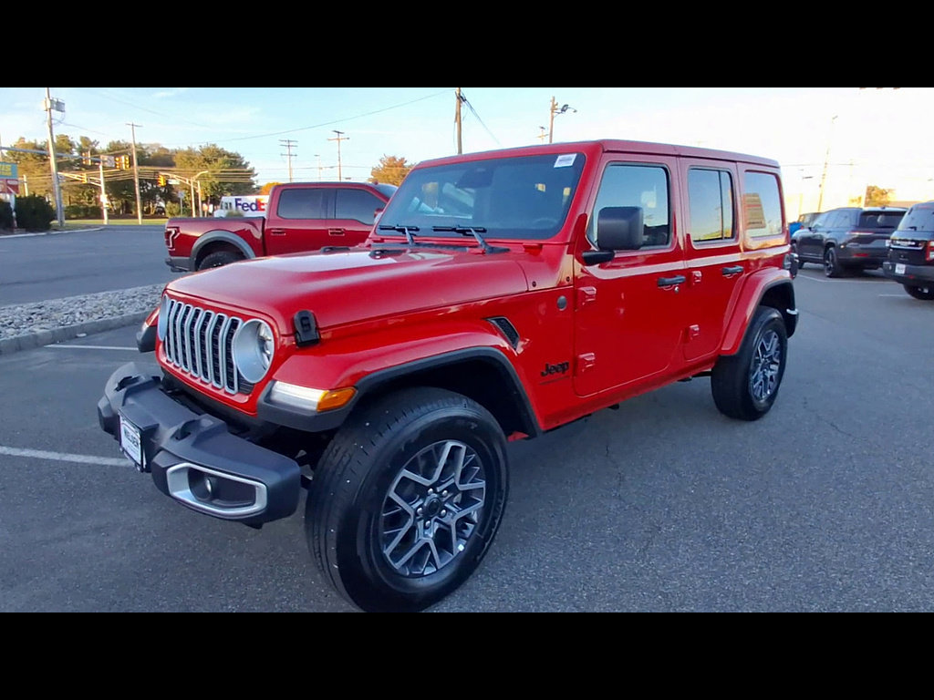 Used 2026 Jeep Wrangler Unlimited Sahara AWD/4WD image 4