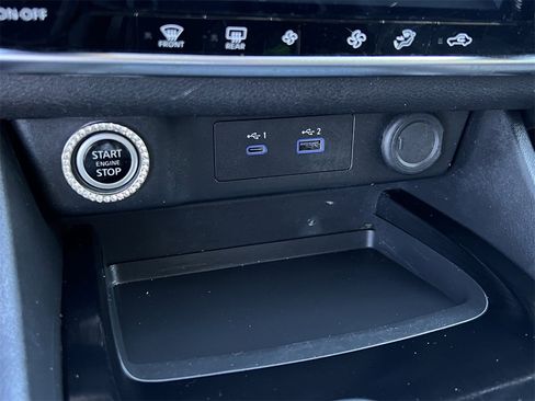 Certified 2023 Nissan Rogue SV image 19