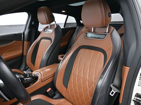 Used 2022 Mercedes-Benz AMG GT 53 image 10