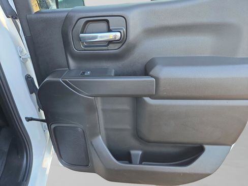 Used 2024 Chevrolet Silverado 1500 Custom image 25