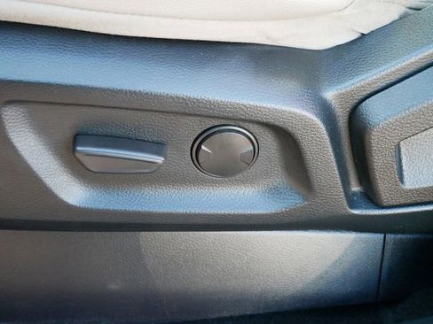 Used 2020 Ford Ranger Lariat w/ Equipment Group 501A Mid image 17