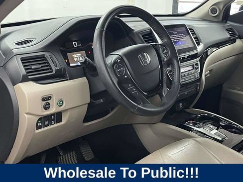 Used 2016 Honda Pilot Touring image 12
